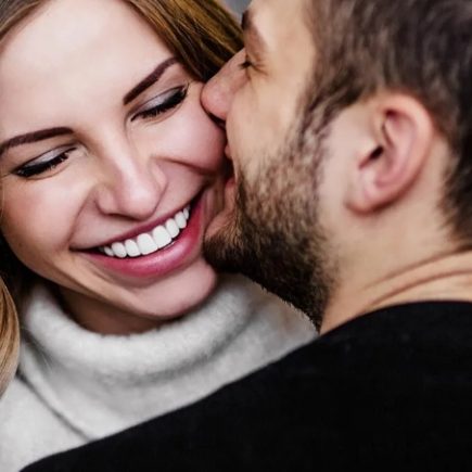 51 süße Nachrichten, die Sie Ihrer Frau am Valentinstag sagen können (+Tipps, wie Sie sie überraschen können, damit sie Sie noch mehr liebt)