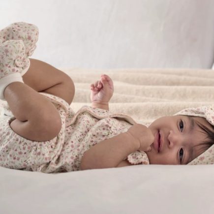 36 altmodische Mädchennamen, die Ihnen helfen, sich an Ihre jüngeren Tage mit ihr zu erinnern